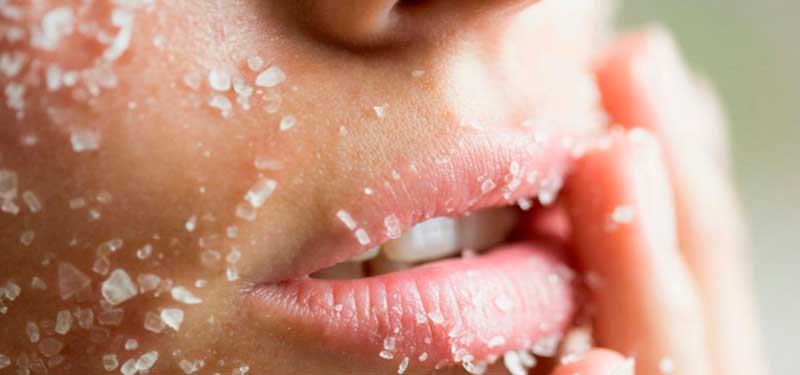 Benefits of exfoliation: Natural and homemade exfoliants for the skin.